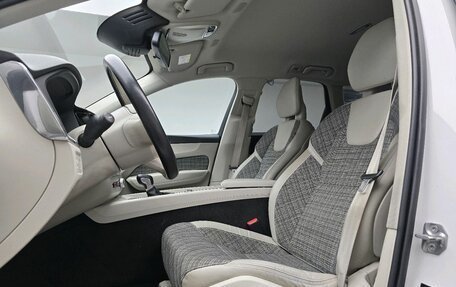 Volvo XC60 II, 2018 год, 3 298 000 рублей, 8 фотография