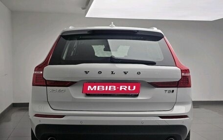 Volvo XC60 II, 2018 год, 3 298 000 рублей, 4 фотография