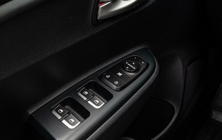 KIA Rio IV, 2018 год, 1 649 000 рублей, 18 фотография