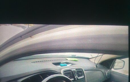 Renault Logan II, 2019 год, 480 000 рублей, 5 фотография