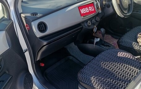 Toyota Vitz, 2013 год, 790 000 рублей, 6 фотография