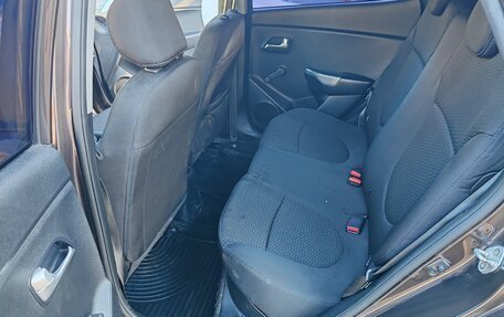 KIA Rio III рестайлинг, 2016 год, 750 000 рублей, 14 фотография