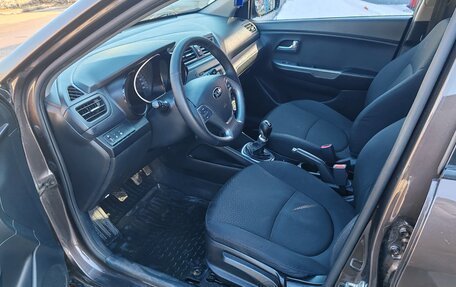 KIA Rio III рестайлинг, 2016 год, 750 000 рублей, 17 фотография