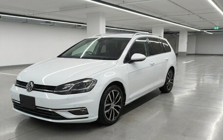 Volkswagen Golf VII, 2018 год, 1 фотография