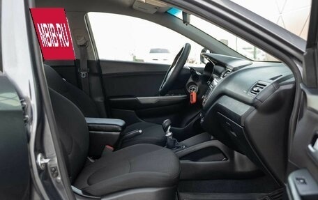 KIA Rio III рестайлинг, 2016 год, 850 000 рублей, 19 фотография