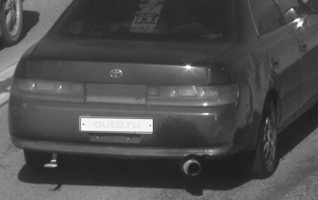 Toyota Chaser IV, 1993 год, 325 000 рублей, 2 фотография