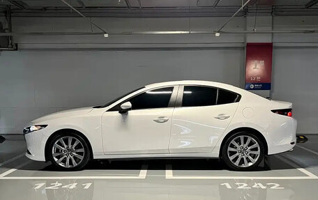 Mazda 3, 2022 год, 1 590 013 рублей, 4 фотография