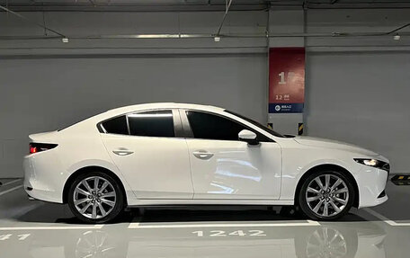 Mazda 3, 2022 год, 1 590 013 рублей, 9 фотография