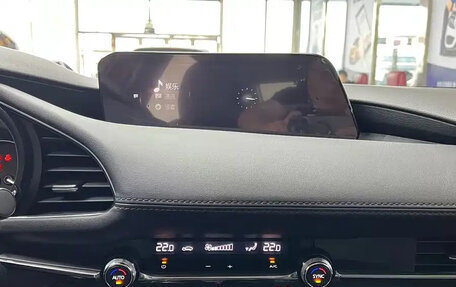 Mazda 3, 2023 год, 1 650 013 рублей, 11 фотография