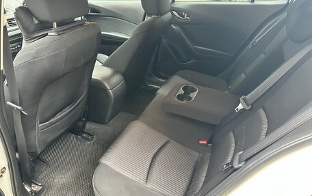 Mazda Axela, 2015 год, 1 180 000 рублей, 12 фотография