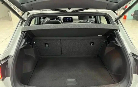 Volkswagen T-Roc I, 2022 год, 1 655 123 рублей, 5 фотография