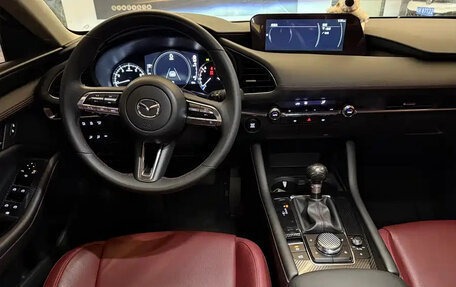 Mazda 3, 2023 год, 1 580 013 рублей, 10 фотография