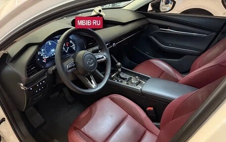 Mazda 3, 2023 год, 1 580 013 рублей, 9 фотография