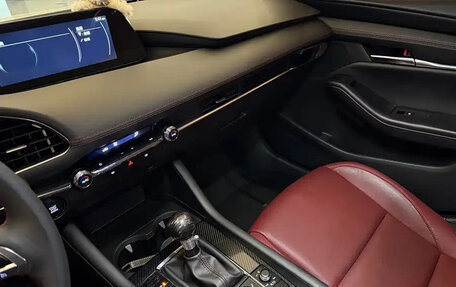 Mazda 3, 2023 год, 1 580 013 рублей, 12 фотография