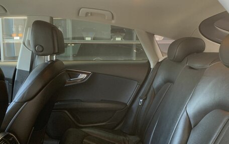 Audi A7, 2010 год, 1 650 000 рублей, 14 фотография