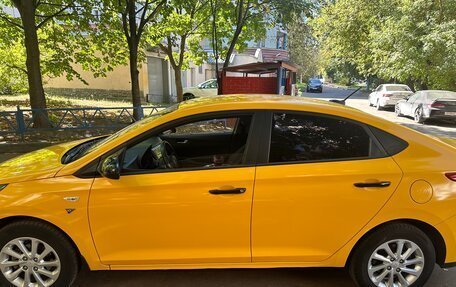 Hyundai Solaris II рестайлинг, 2021 год, 1 550 000 рублей, 3 фотография