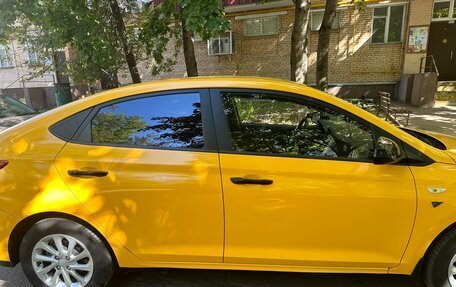 Hyundai Solaris II рестайлинг, 2021 год, 1 550 000 рублей, 4 фотография