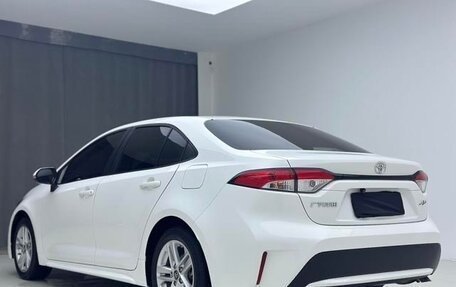 Toyota Corolla, 2022 год, 1 220 000 рублей, 4 фотография