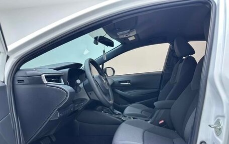 Toyota Corolla, 2022 год, 1 220 000 рублей, 9 фотография