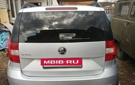 Skoda Yeti I рестайлинг, 2017 год, 1 200 000 рублей, 5 фотография