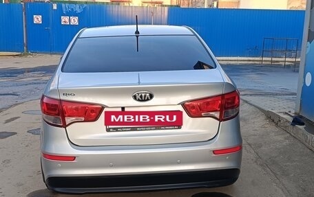 KIA Rio III рестайлинг, 2015 год, 920 000 рублей, 6 фотография
