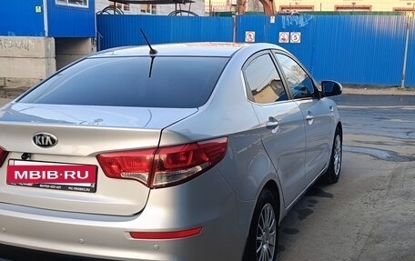 KIA Rio III рестайлинг, 2015 год, 920 000 рублей, 7 фотография