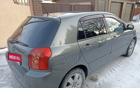 Toyota Corolla, 2005 год, 630 000 рублей, 5 фотография