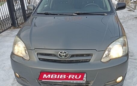 Toyota Corolla, 2005 год, 630 000 рублей, 4 фотография