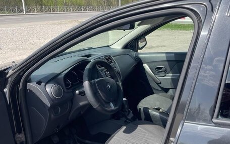 Renault Logan II, 2014 год, 455 000 рублей, 9 фотография