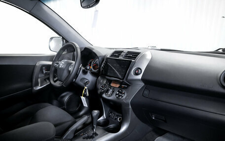 Toyota RAV4, 2011 год, 1 450 000 рублей, 17 фотография