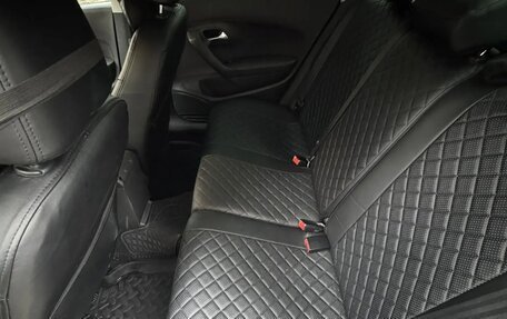 Volkswagen Polo VI (EU Market), 2013 год, 900 000 рублей, 12 фотография