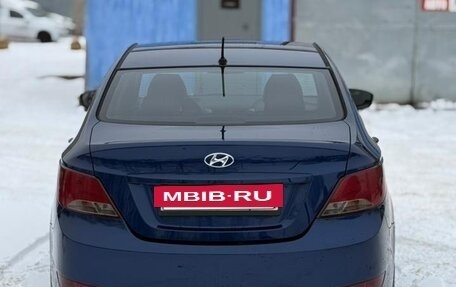 Hyundai Solaris II рестайлинг, 2015 год, 955 000 рублей, 5 фотография