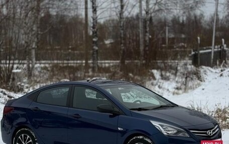 Hyundai Solaris II рестайлинг, 2015 год, 955 000 рублей, 3 фотография