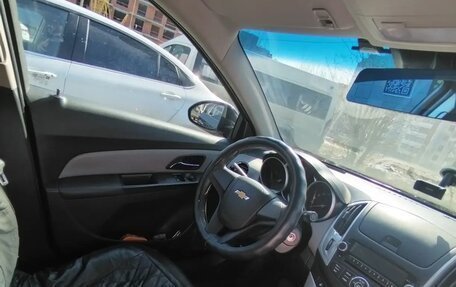 Chevrolet Cruze II, 2014 год, 780 000 рублей, 3 фотография