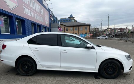 Volkswagen Jetta VI, 2013 год, 900 000 рублей, 8 фотография