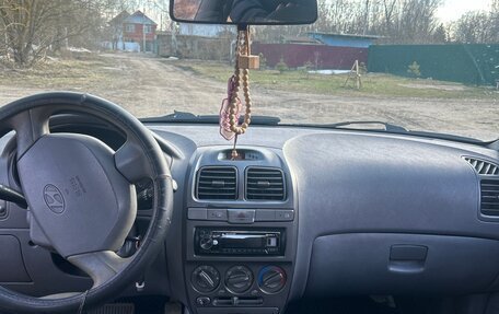 Hyundai Accent II, 2005 год, 240 000 рублей, 7 фотография