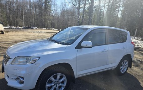 Toyota RAV4, 2012 год, 1 550 000 рублей, 2 фотография