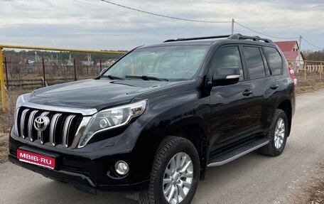 Toyota Land Cruiser Prado 150 рестайлинг 2, 2017 год, 4 500 000 рублей, 1 фотография
