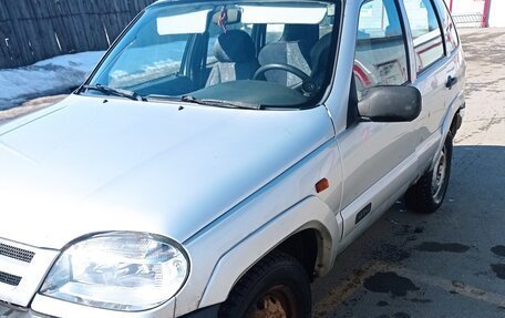 Chevrolet Niva I рестайлинг, 2005 год, 180 000 рублей, 9 фотография