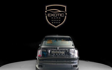 Rolls-Royce Cullinan, 2019 год, 29 790 000 рублей, 3 фотография