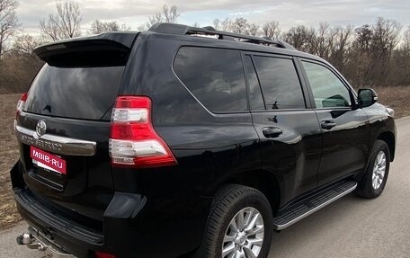 Toyota Land Cruiser Prado 150 рестайлинг 2, 2017 год, 4 500 000 рублей, 5 фотография