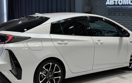 Toyota Prius IV XW50, 2018 год, 2 357 000 рублей, 8 фотография