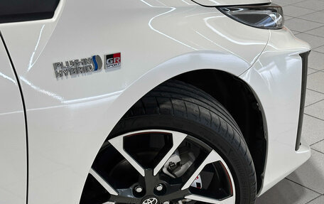 Toyota Prius IV XW50, 2018 год, 2 357 000 рублей, 9 фотография