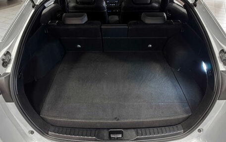 Toyota Prius IV XW50, 2018 год, 2 357 000 рублей, 20 фотография