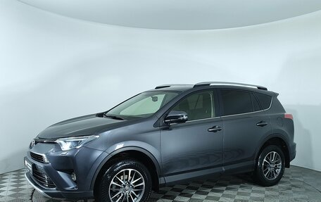Toyota RAV4, 2015 год, 2 251 000 рублей, 1 фотография