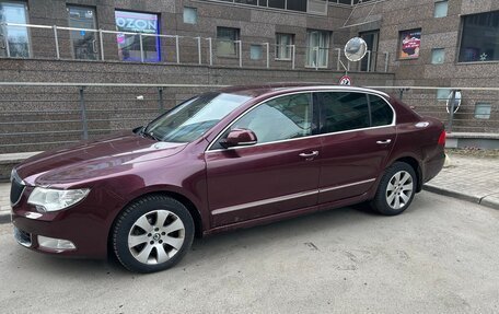 Skoda Superb III рестайлинг, 2010 год, 850 000 рублей, 3 фотография