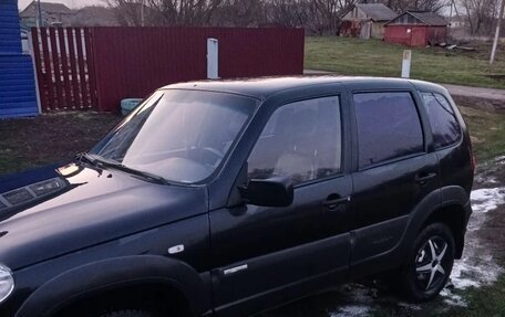 Chevrolet Niva I рестайлинг, 2009 год, 420 000 рублей, 3 фотография