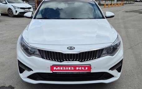 KIA Optima IV, 2018 год, 1 780 000 рублей, 3 фотография