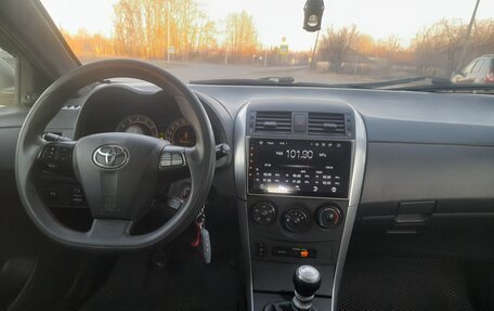 Toyota Corolla, 2013 год, 1 050 000 рублей, 15 фотография