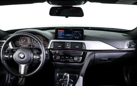 BMW 3 серия, 2017 год, 2 990 000 рублей, 13 фотография